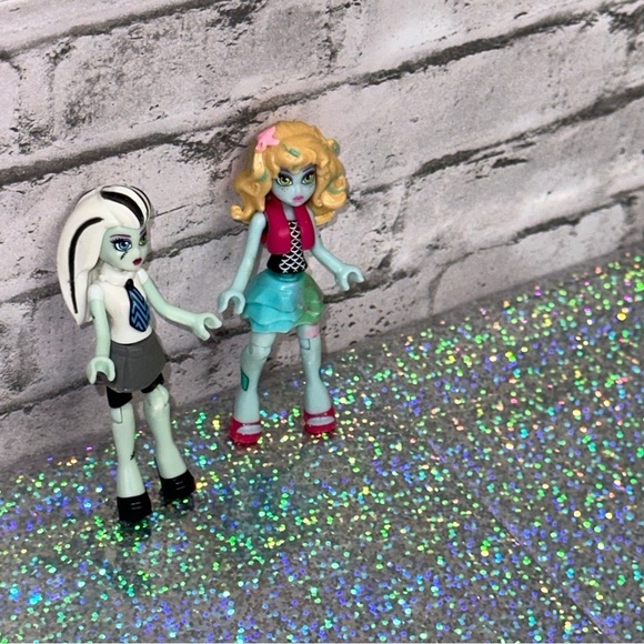 Monster High Mega Bloks Dolls Lot of 2 Dolls Lagoona Frankie Stein - Picture 11 of 13